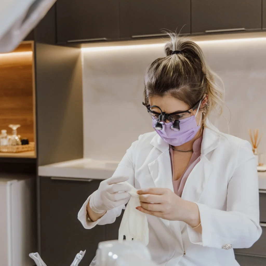 lente de contato dental como escolher